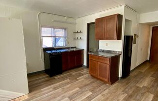 1 bed, 1 bath, 400 sqft, $1,085, Unit 411