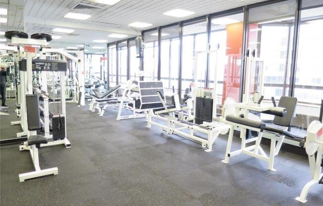 1 bed, 1 bath, 700 sqft, $5,000, Unit 30-S
