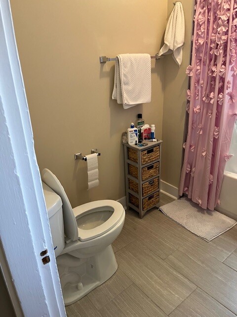 Studio, 1 bath, $2,250, Unit 22