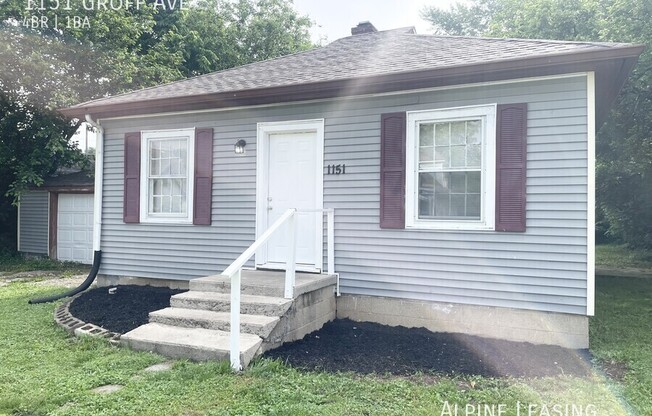 1151 GROFF AVE