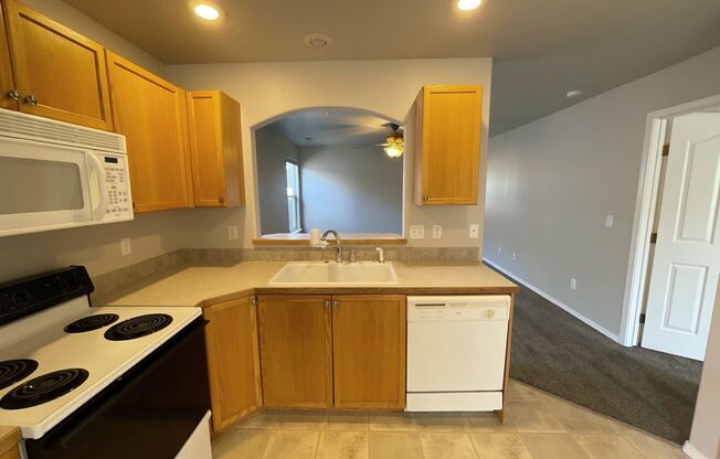 Charming 3-bedroom home in West Boise. $500 OFF MOVE-IN1