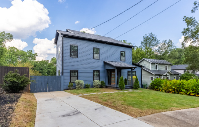 48 ROGERS ST SE