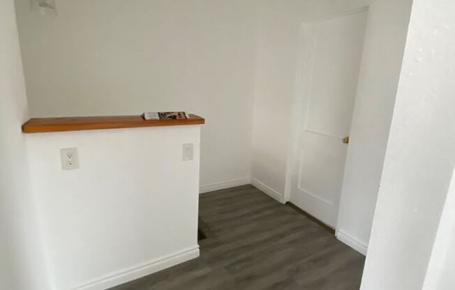 1 bed, 1 bath, 500 sqft, $1,695, Unit 18