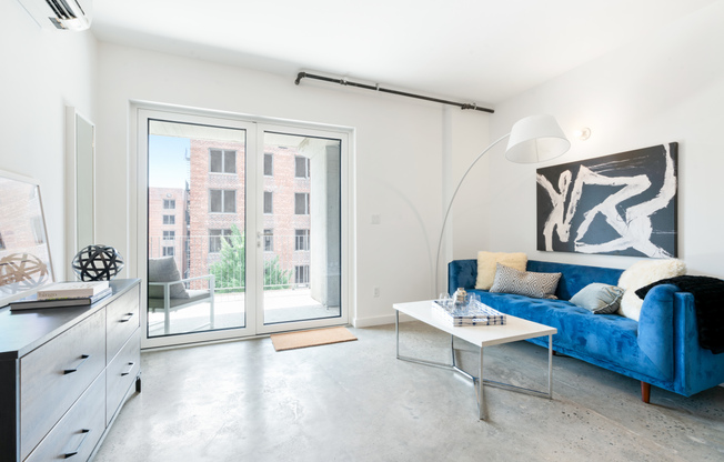 651 NEW YORK AVE