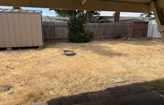 Spacious 4-Bedroom Duplex Near Westfield Mall