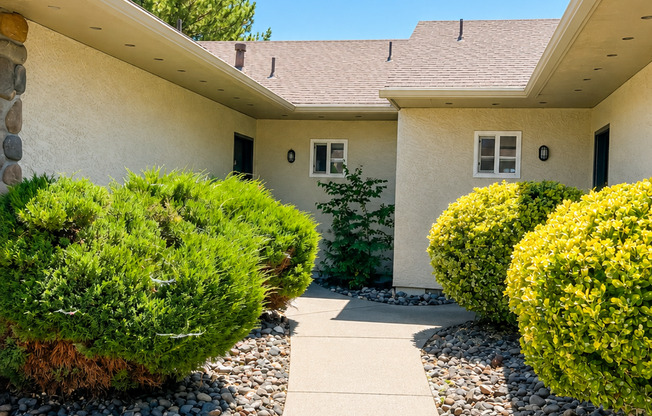 Quail Manor Townhomes