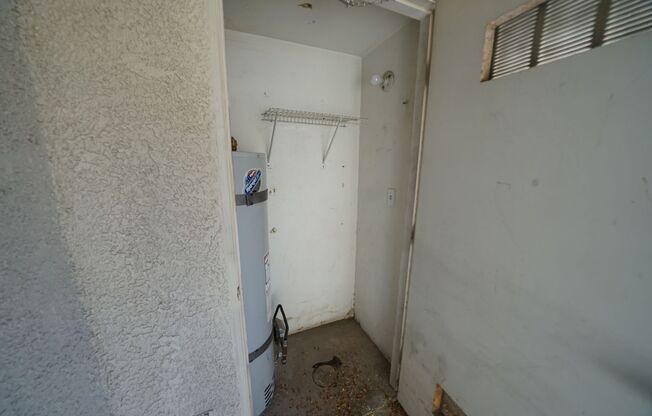1 bed, 1 bath, $1,195, Unit Bldg 3
