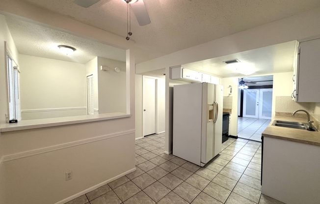 4589 LIGHTHOUSE CIR