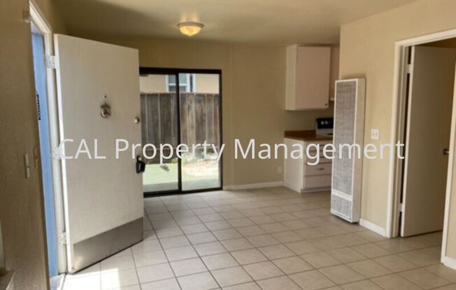 DELM - 1045 OLYMPIA AVE