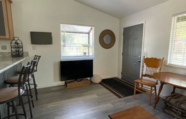 166 Gold Ave., Oroville - Furnished