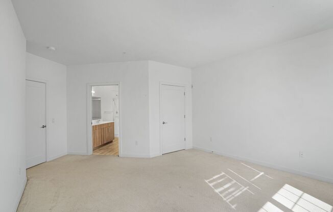 2 beds, 2 baths, 1,373 sqft, $3,375, Unit 322