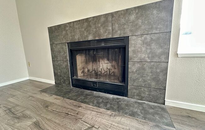 1712 Boylston