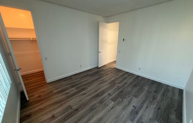 13801_FRONT STREET