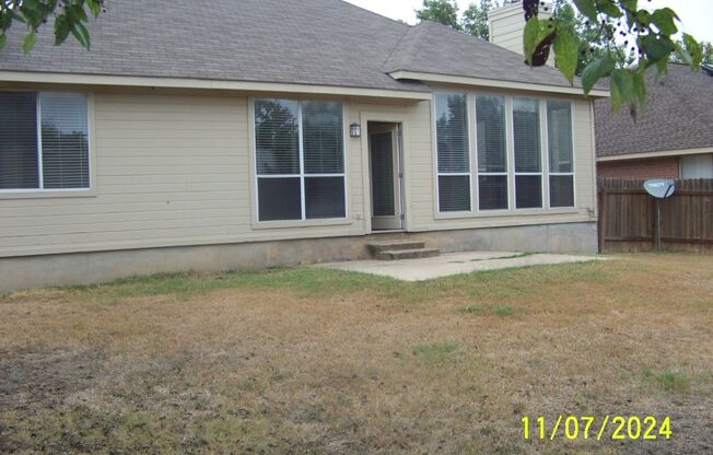 3 beds, 2 baths, $1,995