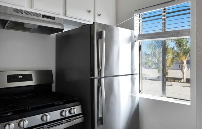 Studio, 1 bath, 600 sqft, $1,950, Unit Unit 210