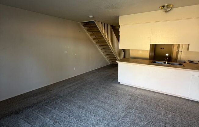 2 beds, 1.5 baths, 907 sqft, $1,595, Unit 3515D
