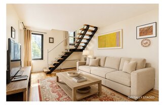 215 E 81 ST
