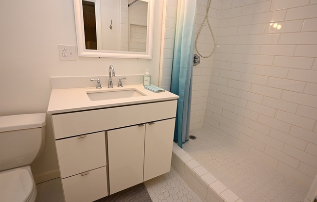 Studio, 1 bath, 473 sqft, $2,190, Unit 102