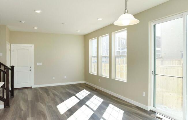 7593 S Yakima Ct
