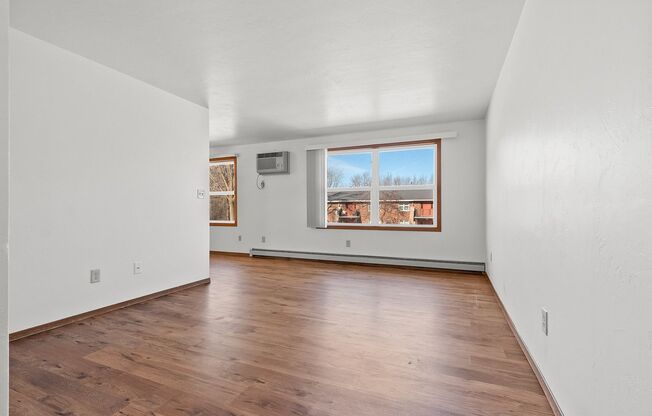 1 bed, 1 bath, $1,025, Unit 1155-02