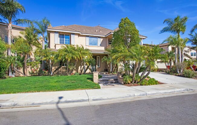 4 BEDROOM, 3 BATH WITH BONUS ROOM (SERRANO & KENDRA)