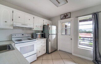 2 beds, 1.5 baths, $2,100, Unit 3f