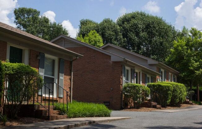 Delane Glen Apartments, LLC