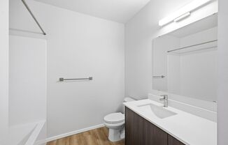 1 bed, 1 bath, 724 sqft, $1,422, Unit B303