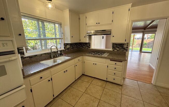 3 Bedroom Single Level Home in Foothills of Mt. Helix