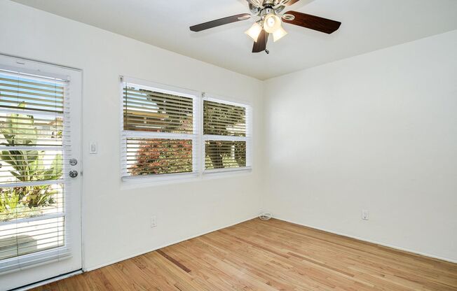 1 bed, 1 bath, $1,800, Unit 4464