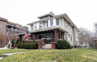 3945 CENTRAL AVE