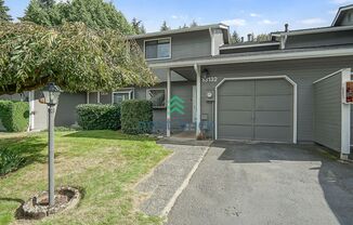 Beautiful home with 2 bed, 1.5 bath in the North Juanita neighborhood in Kirkland