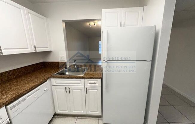 2 beds, 1 bath, 896 sqft, $1,950, Unit C204
