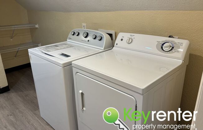 2 beds, 1 bath, 900 sqft, $1,350