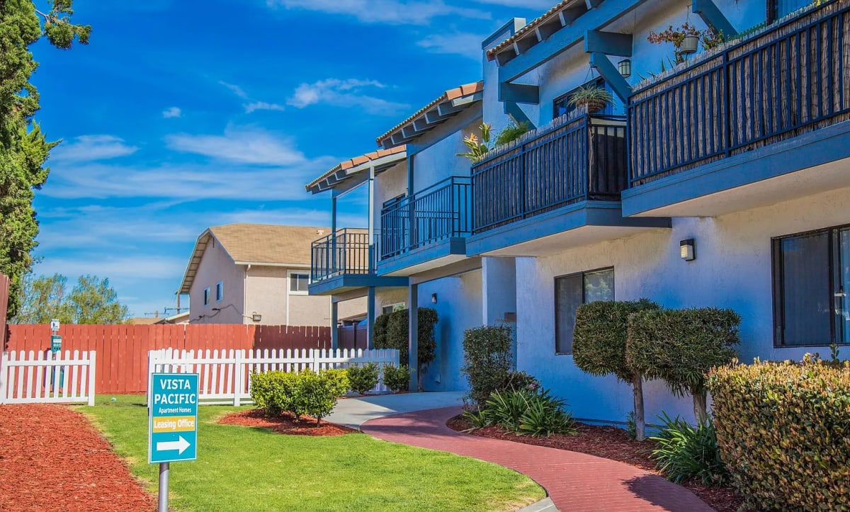 Vista Pacific Apartments