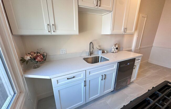 Studio, 1 bath, $1,995, Unit 131