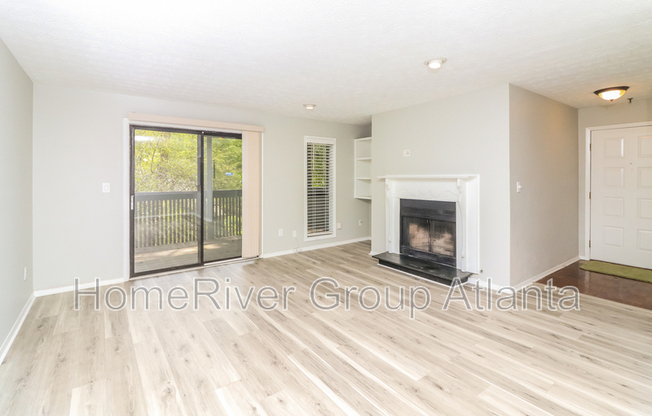 308 CUMBERLAND CT SE