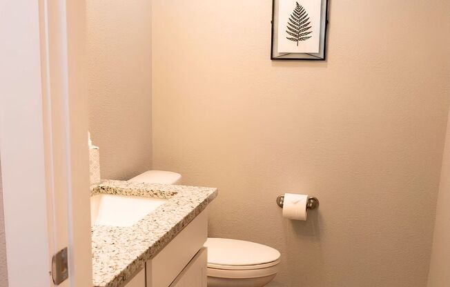3 beds, 1.5 baths, 961 sqft, $1,715, Unit 1808-101