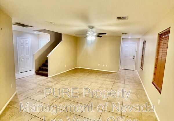 3528 LAGUNA VENETA AVE