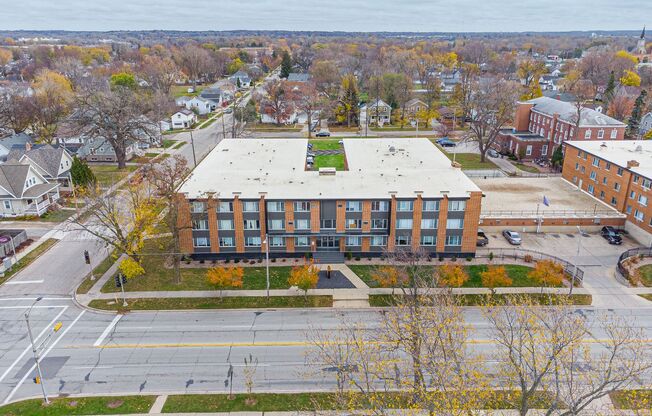 1 bed, 1 bath, 600 sqft, $899, Unit 433-318