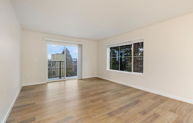 2 beds, 2 baths, 1,005 sqft, $2,795, Unit 304