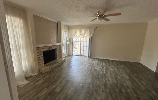 12480 Abrams Rd