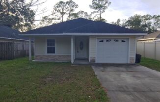 Updated 3bed/2bath home just minutes from the University of Florida