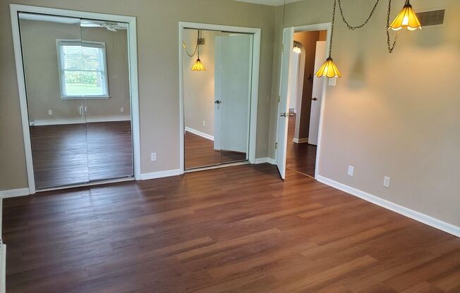 2 beds, 1 bath, $1,450