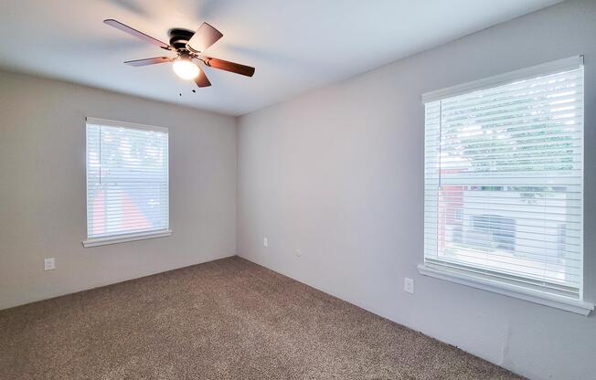 2 beds, 2 baths, 910 sqft, $1,109