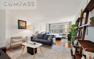 155 E 38 ST
