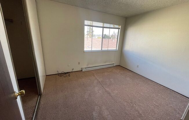 2 beds, 1.5 baths, 900 sqft, $2,395, Unit 6