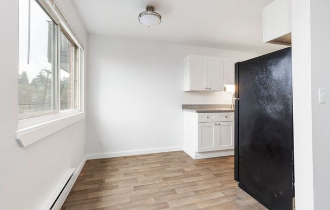 1 bed, 1 bath, 624 sqft, $1,895, Unit 305