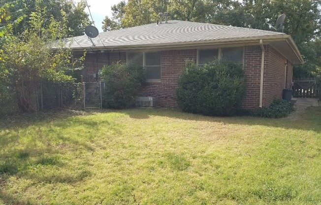1232 N. Edwards