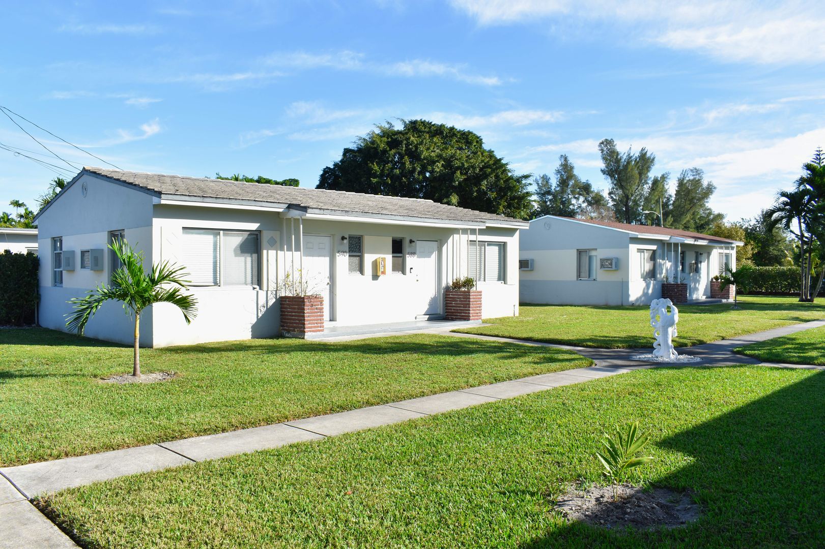 AVAILABLE NOW: For Rent - 1/1 Apartment for $1,650 Near Airport Area Miami Springs